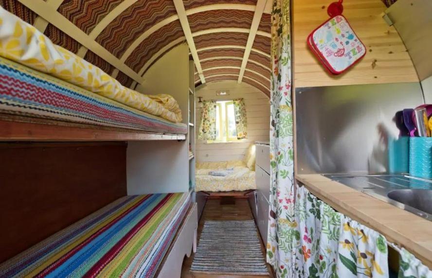 Clissmann Horse Caravans Glamping Rathdrum Bagian luar foto
