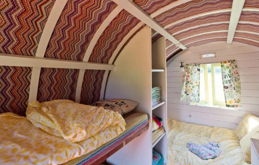 Clissmann Horse Caravans Glamping Rathdrum Bagian luar foto