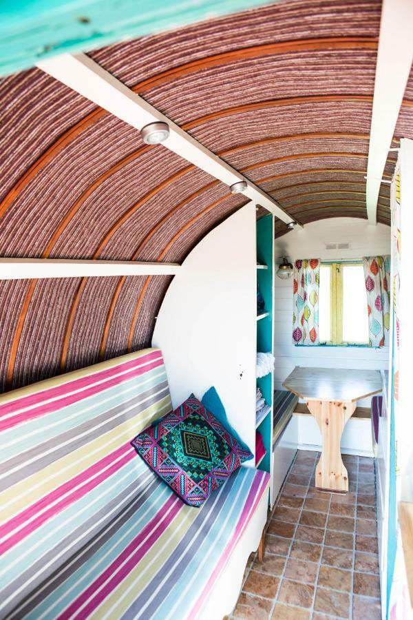 Clissmann Horse Caravans Glamping Rathdrum Bagian luar foto